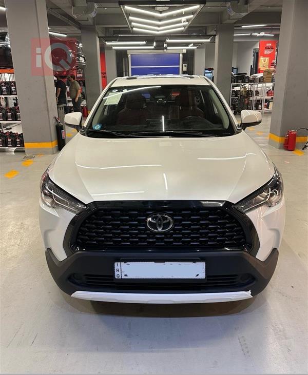 تۆیۆتا کۆرۆلا کرۆس 2024  بۆ فرۆشتن لە عێراق - بەسڕا